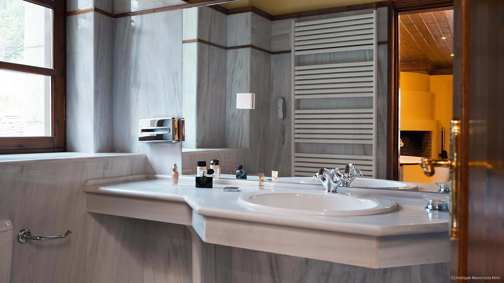 Garden Residence Suite Bathroom