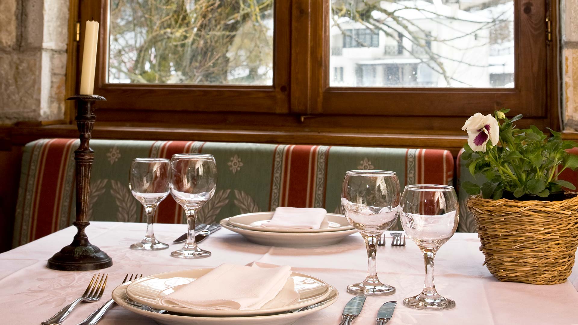 Boudoura Restaurant Pertouli, Greece